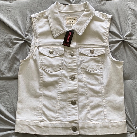 White jeans vest - Picture 1 of 4